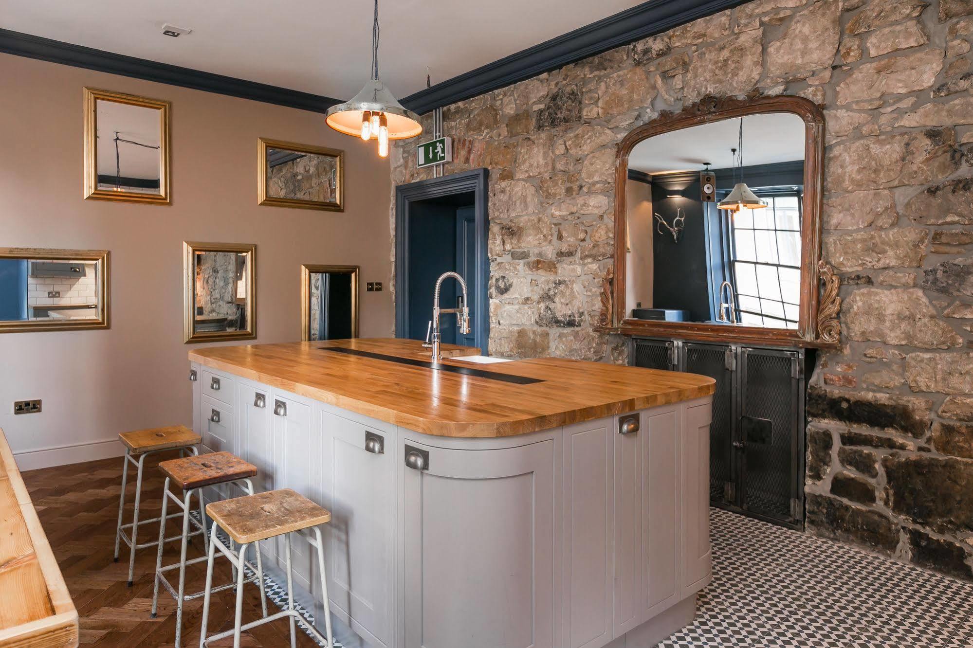 The Baxter Hostel Edinburgh