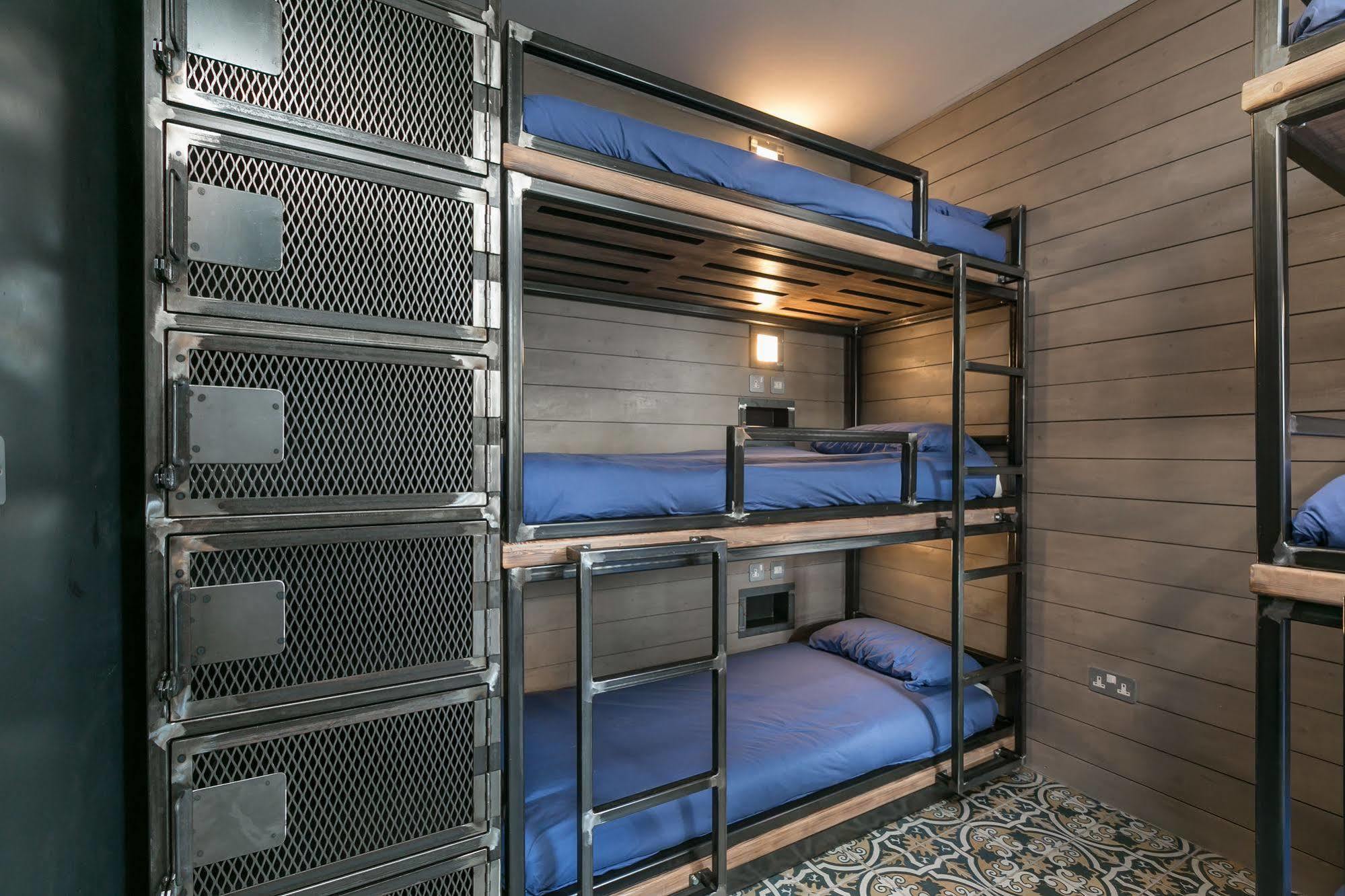 The Baxter Hostel Edinburgh